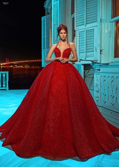 Elegant evening dress collection at Sponsa Bridal UAE – luxury gowns